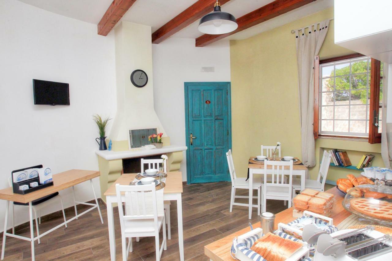 B&B Villa Al Mare Giovinazzo Buitenkant foto